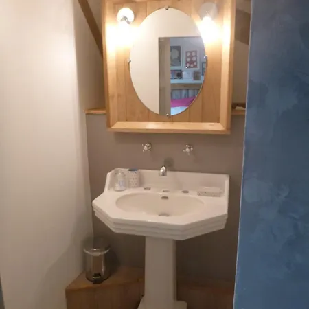 Les Terrasses De Bessou 3*