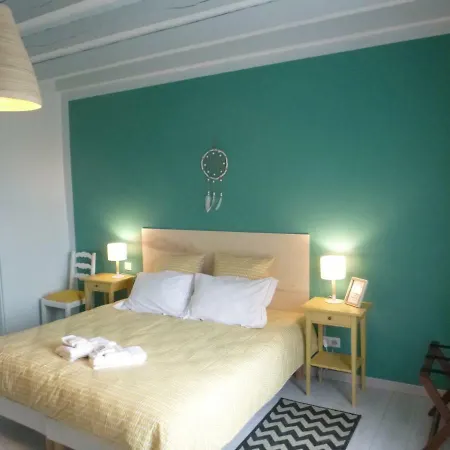 Les Terrasses De Bessou Bed & Breakfast