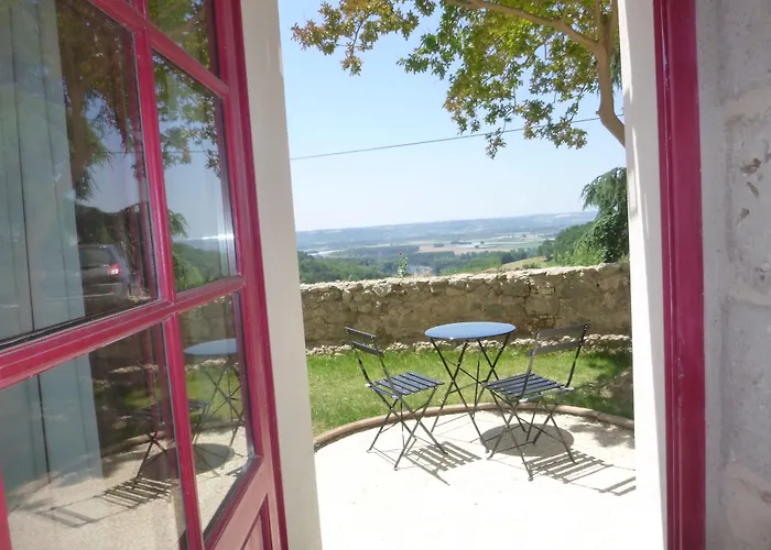 Les Terrasses De Bessou Oda ve Kahvaltı Clermont-Dessous