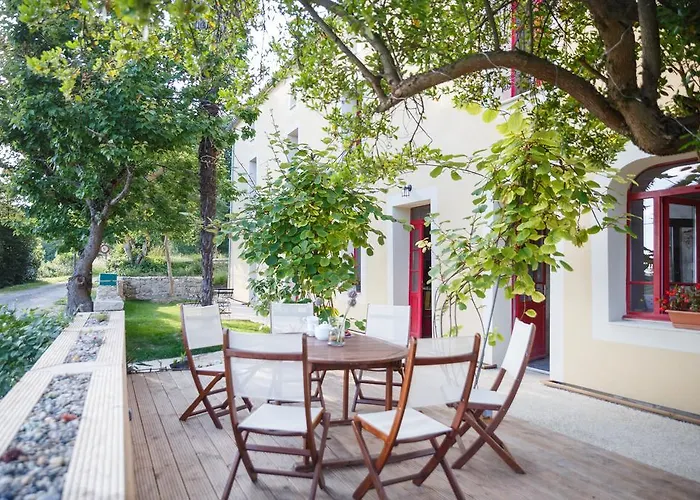 Les Terrasses De Bessou