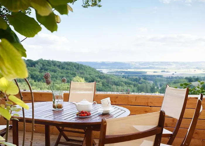 Oda ve Kahvaltı Les Terrasses De Bessou 3*