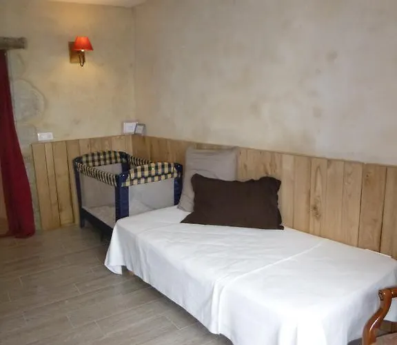 Oda ve Kahvaltı Les Terrasses De Bessou