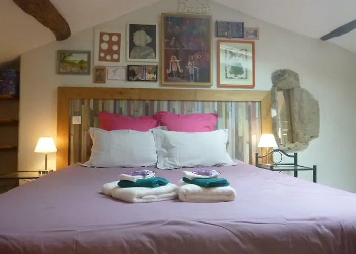 Oda ve Kahvaltı Les Terrasses De Bessou